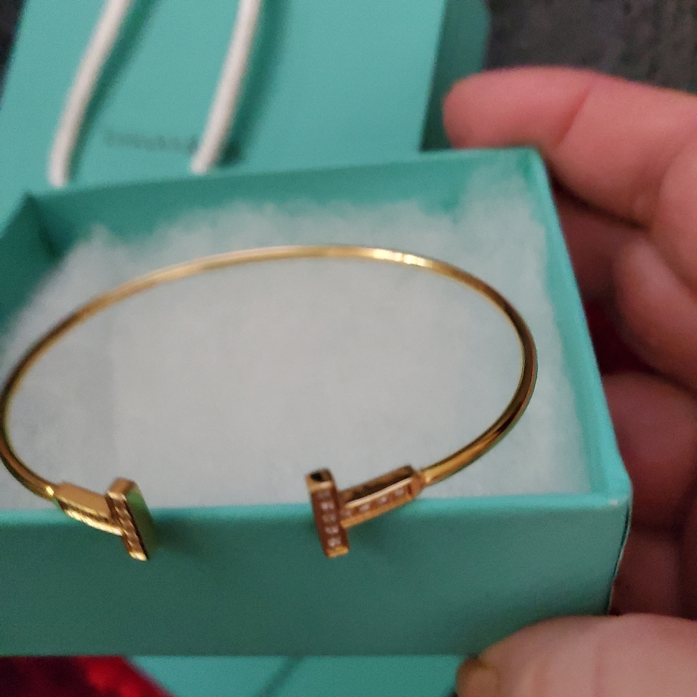 A "T" bracelet..